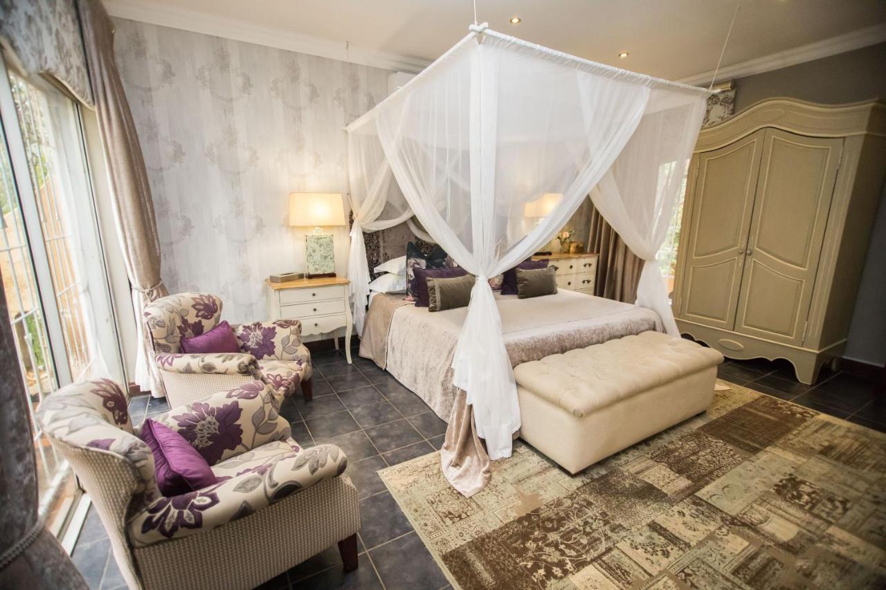 Godiva Spa & Guesthouse กรอแบลร์สดาล ภายนอก รูปภาพ
