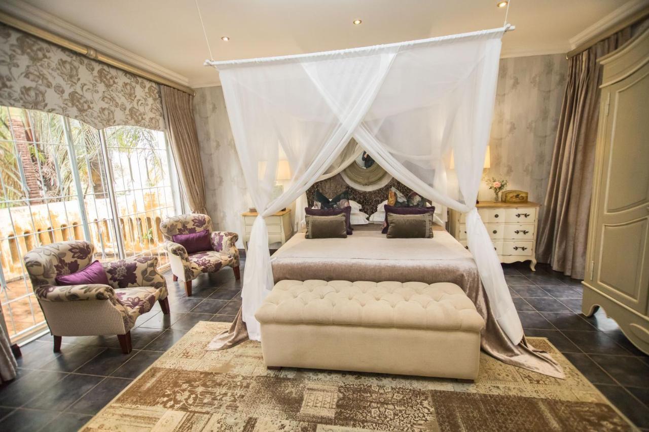 Godiva Spa & Guesthouse กรอแบลร์สดาล ภายนอก รูปภาพ